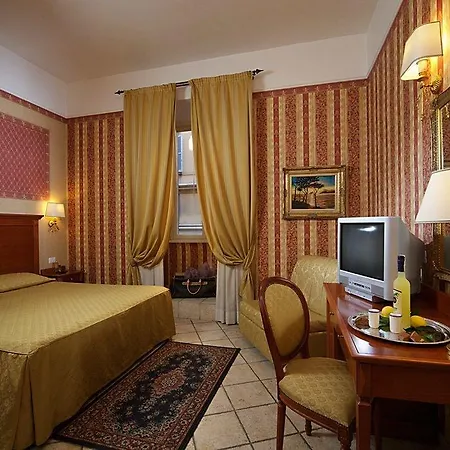Hotel Golden