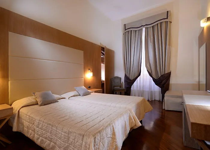 Ξενοδοχείο Golden